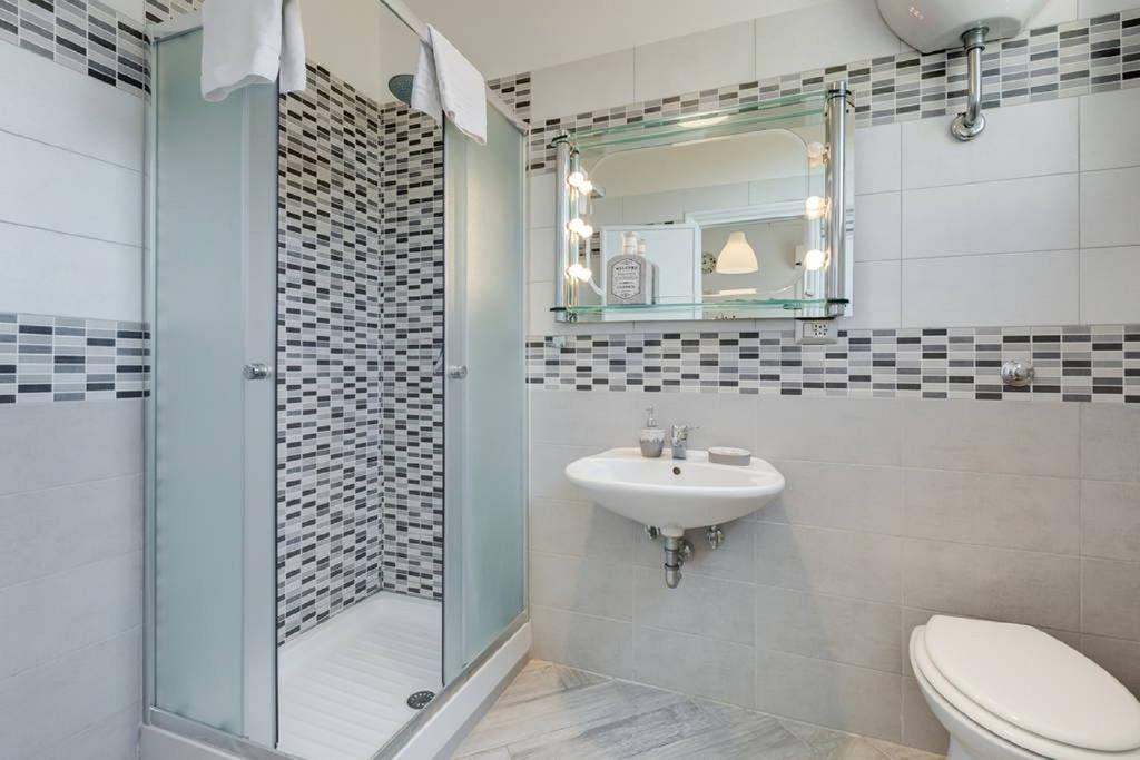 Rome Apartment With Terrace Autonomous Bagian luar foto